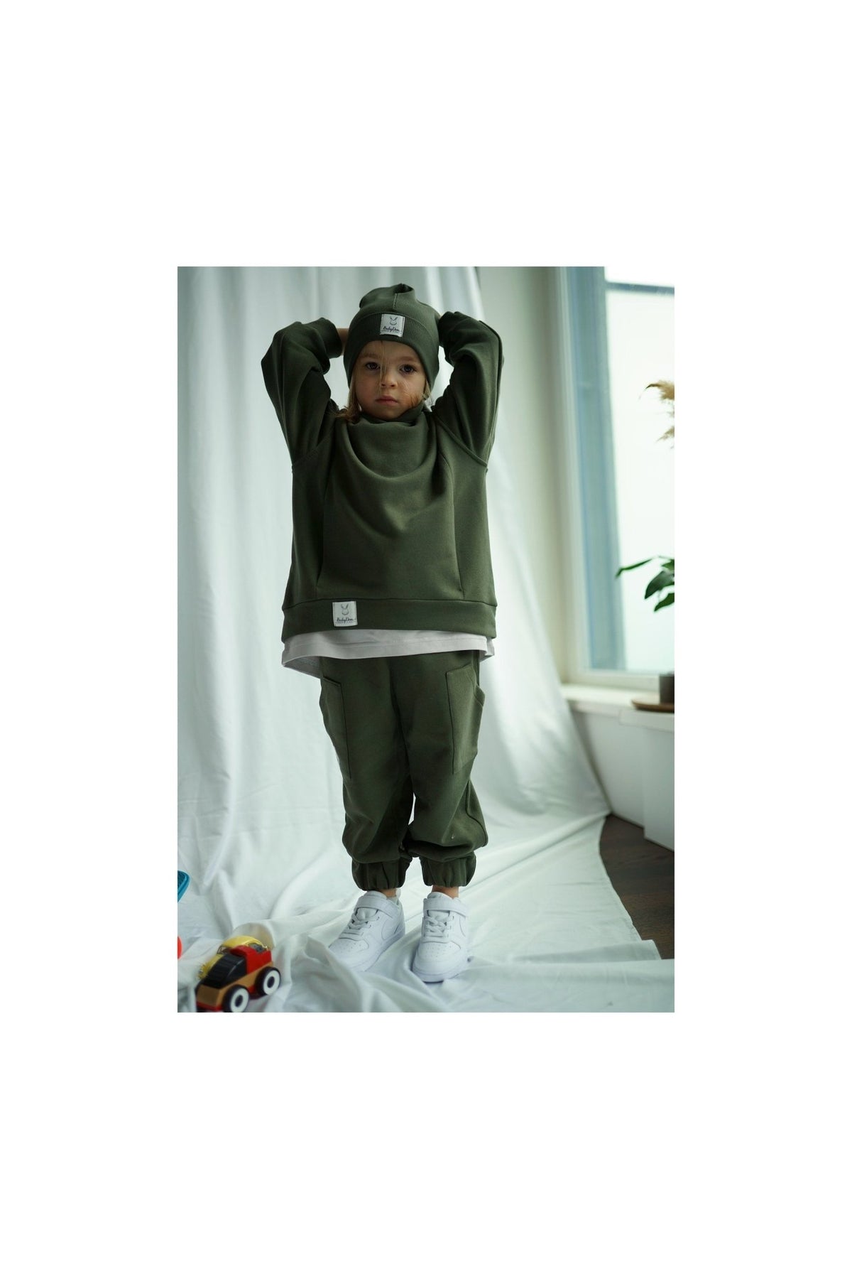 YuanDiann Huntrix Kinder Tracksuit Set - Crop Hoodie + Jogginghose 2-teilig Für Sport & Freizeit